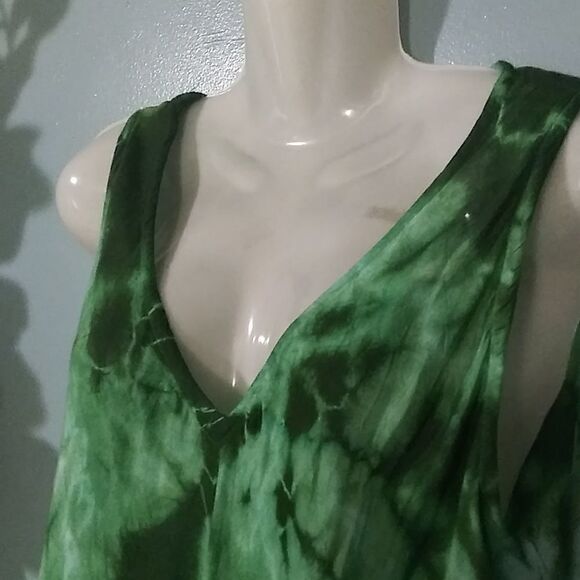 Sleeveless tie dye  dress or swimsuit cover with asymmetrical hem - Picture 6 of 10
